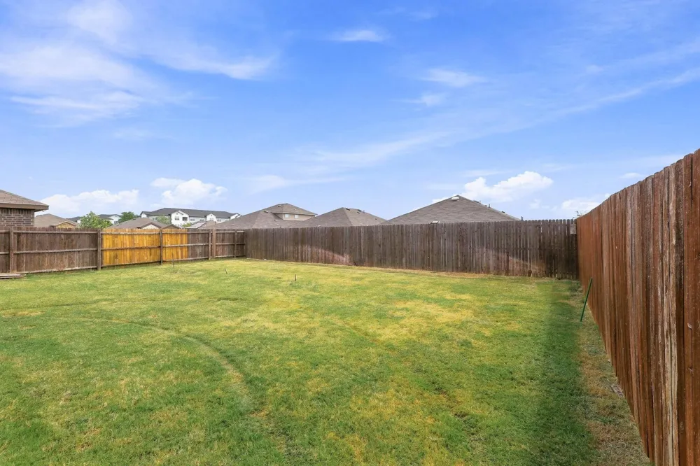 2908 Royal Acres Denton, TX 76209