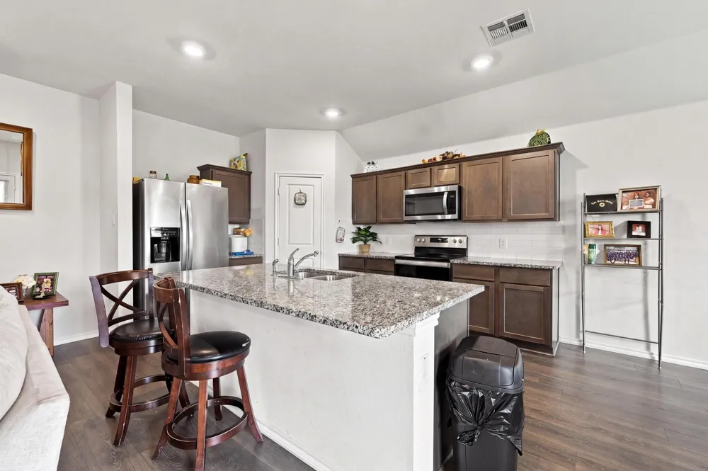 2908 Royal Acres Denton, TX 76209