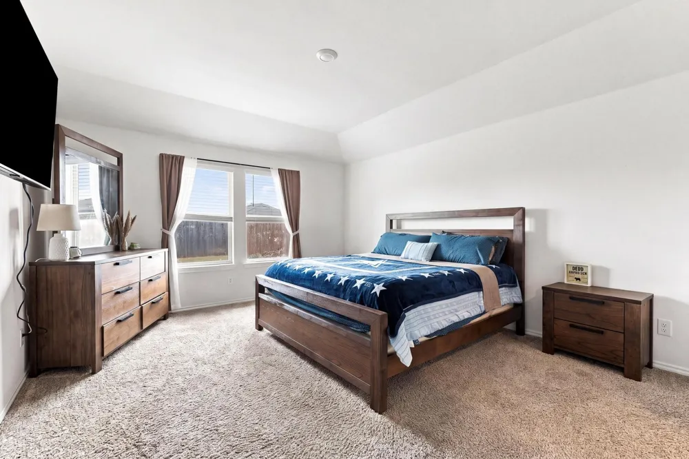 2908 Royal Acres Denton, TX 76209