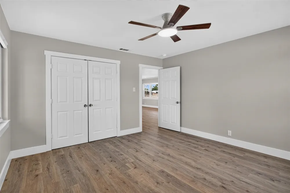161 Tomlinson Road #1 & 3 Granbury, TX 76049