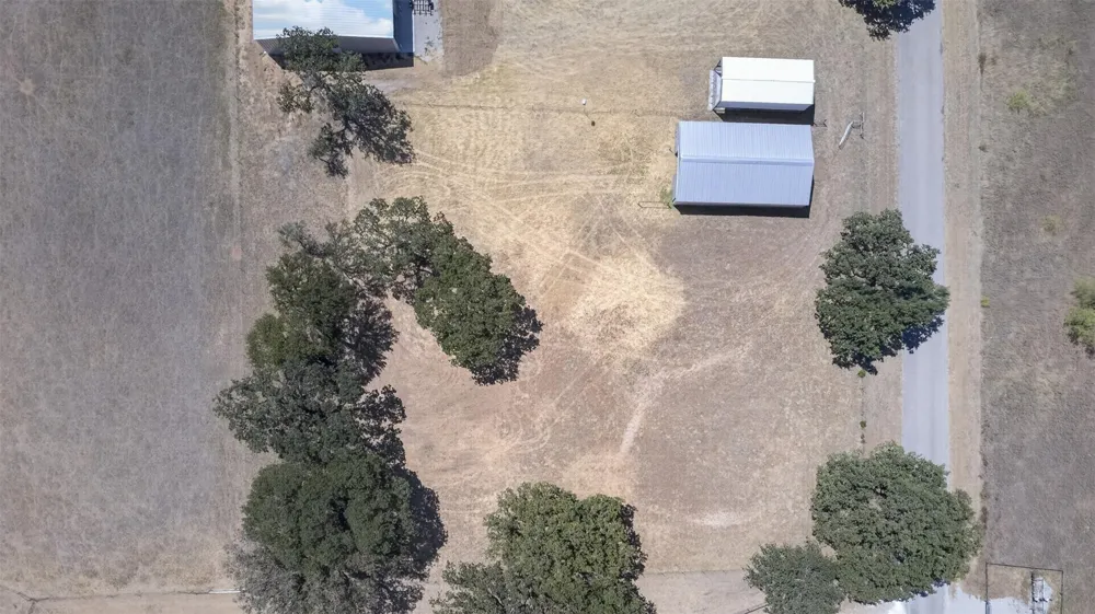 161 Tomlinson Road #1 & 3 Granbury, TX 76049