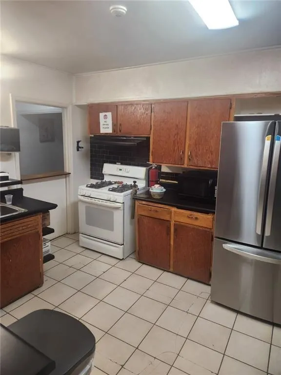 1909 Flat Shoals Road SE Atlanta, GA 30316