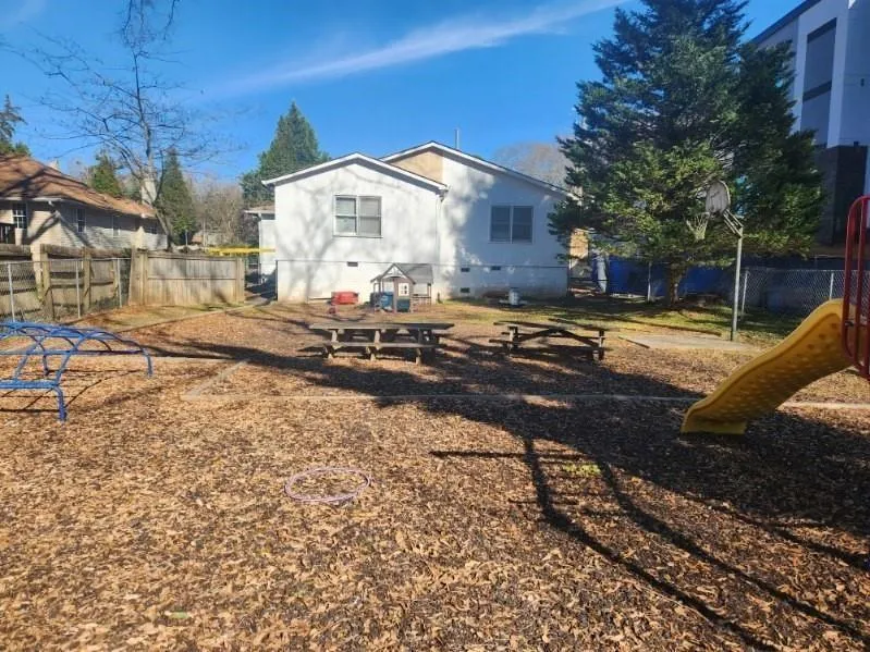 1909 Flat Shoals Road SE Atlanta, GA 30316