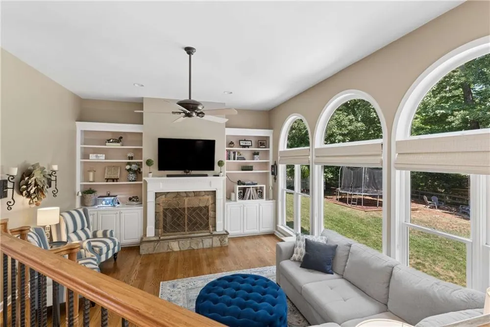 3090 Salisbury Drive Alpharetta, GA 30004