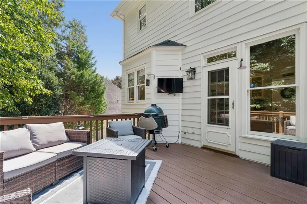 3090 Salisbury Drive Alpharetta, GA 30004