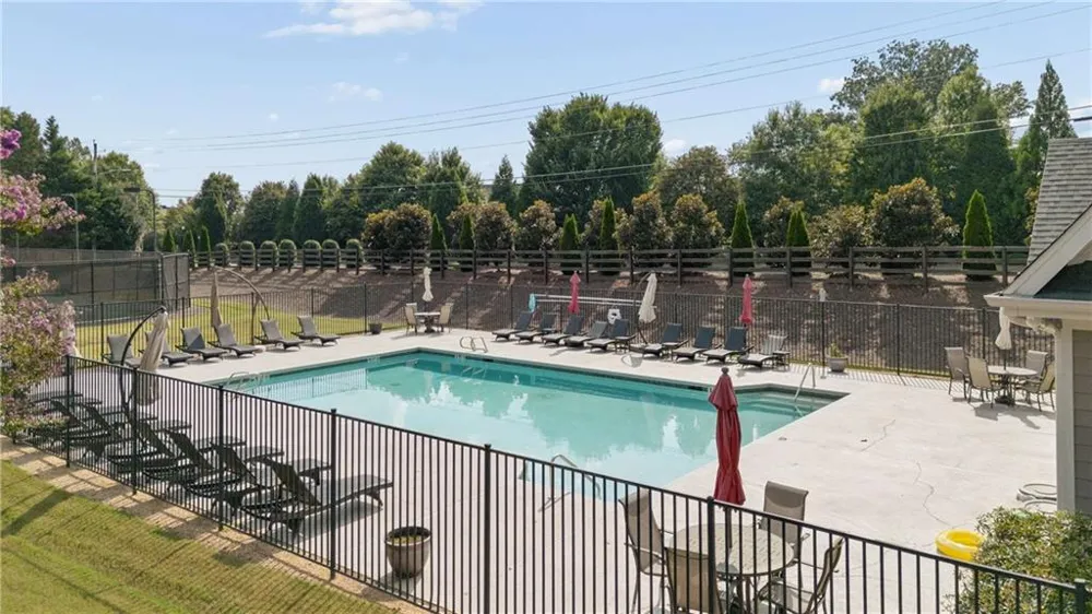 3090 Salisbury Drive Alpharetta, GA 30004