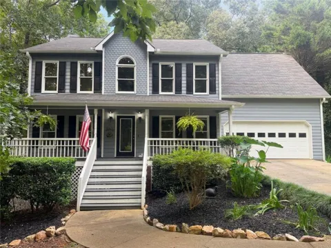 152 Banyon Court