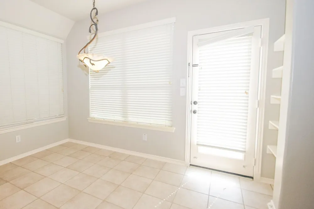 2516 Royal Terns Court League City, TX 77573