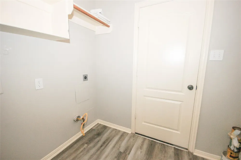 2516 Royal Terns Court League City, TX 77573