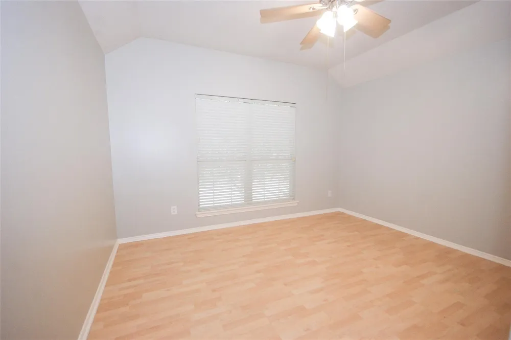 2516 Royal Terns Court League City, TX 77573