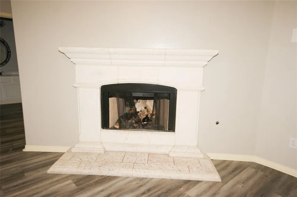 2516 Royal Terns Court League City, TX 77573