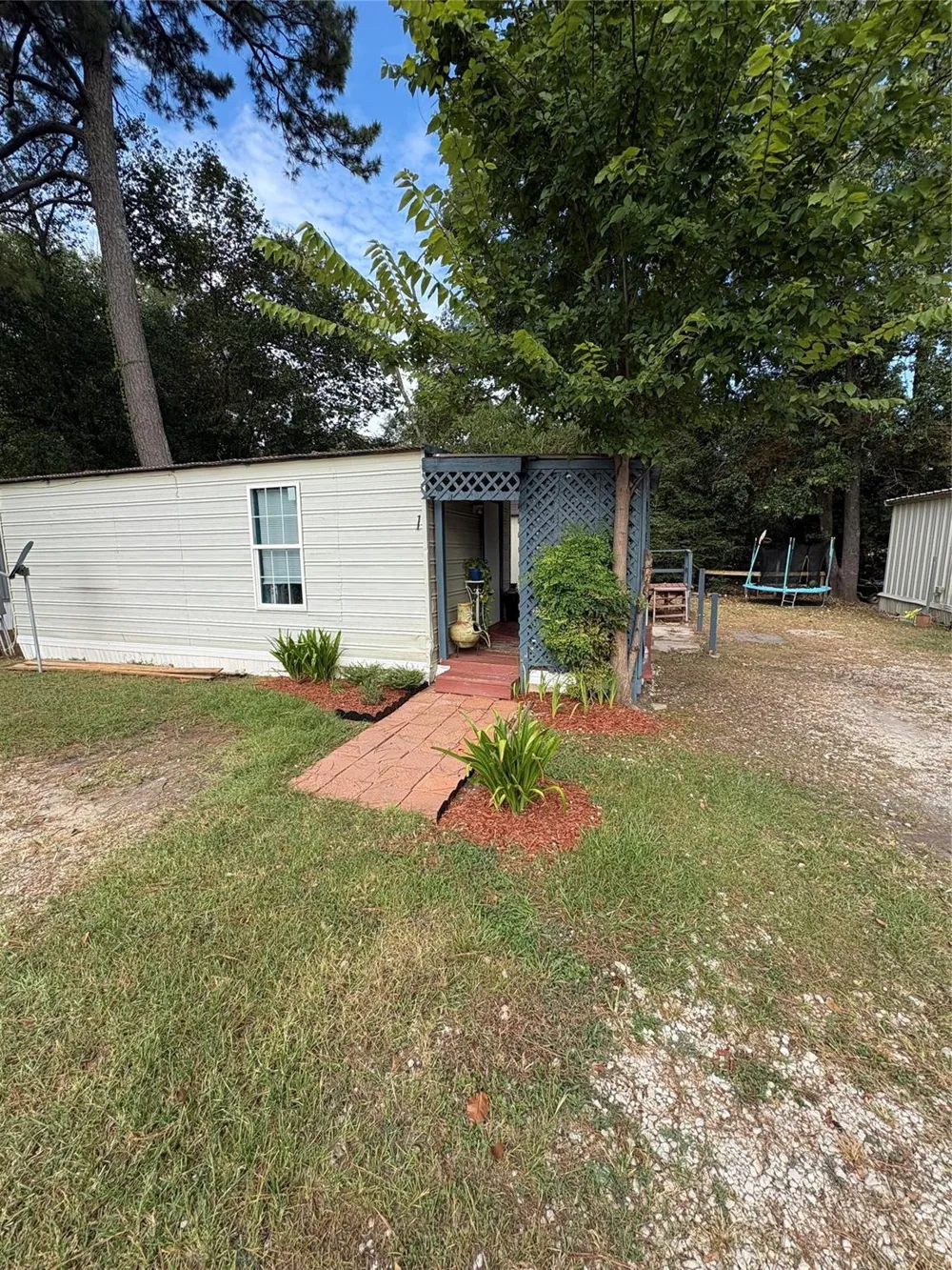 1490 S Byrd Ave Shepherd, TX 77371