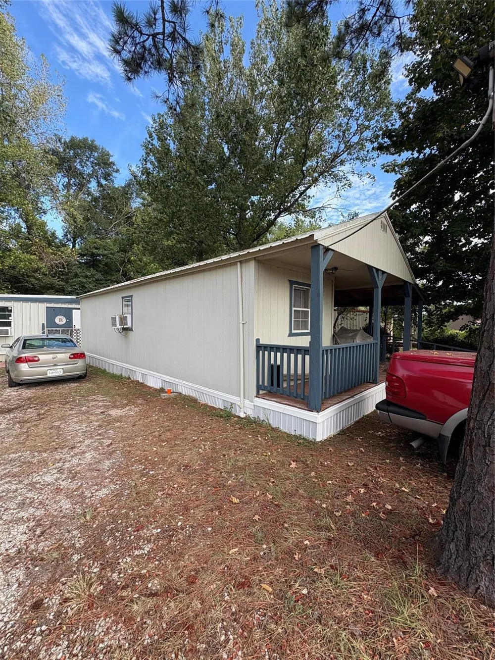 1490 S Byrd Ave Shepherd, TX 77371