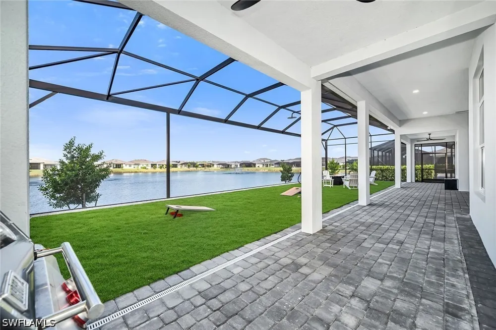 Wisteria Way Naples, FL 34114