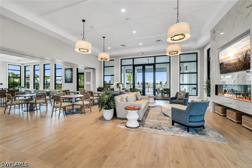 Wisteria Way Naples, FL 34114