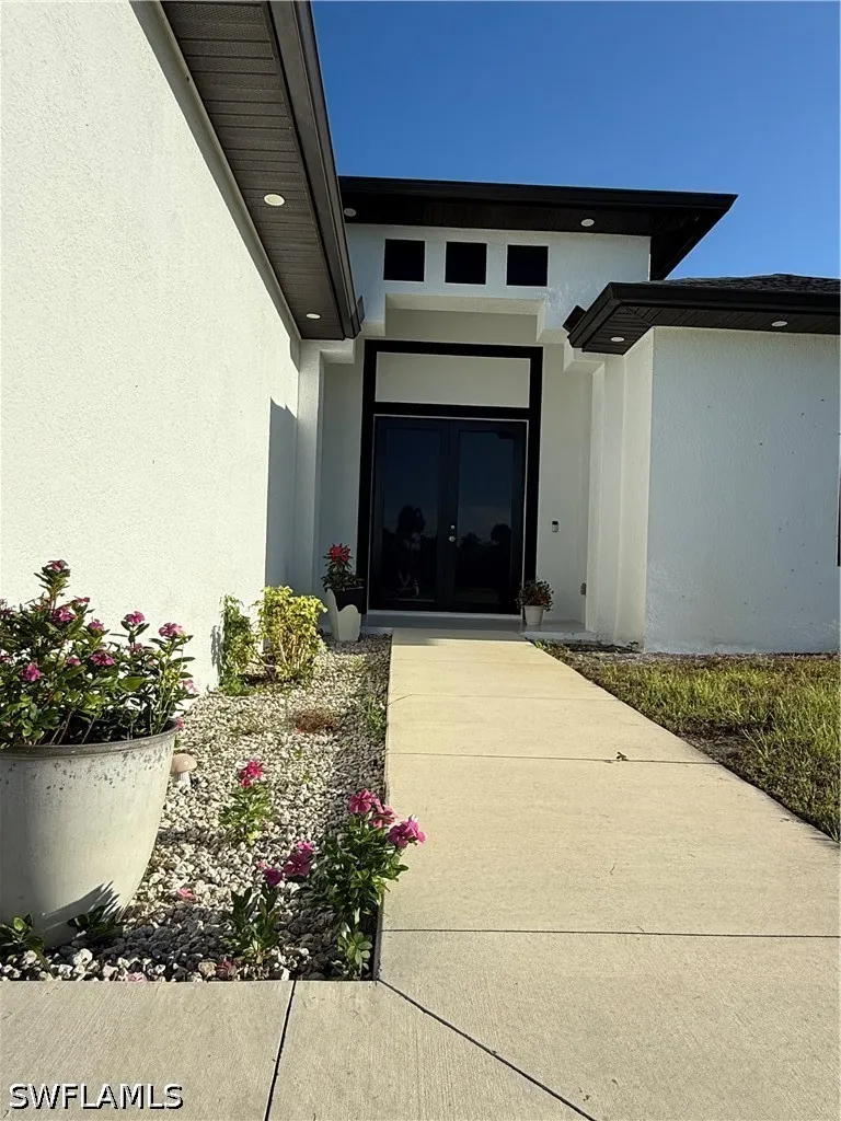 36th Avenue SE Naples, FL 34117