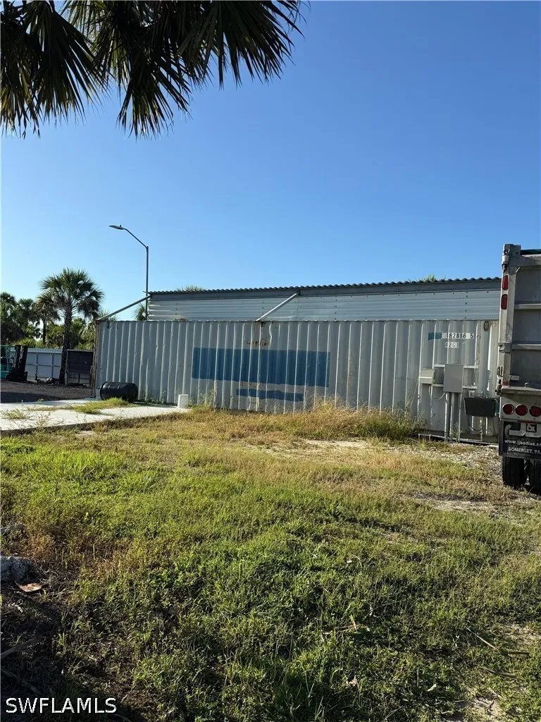 36th Avenue SE Naples, FL 34117