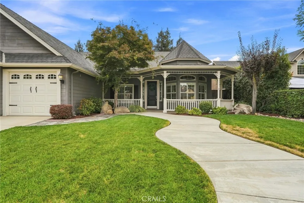 210 Denton Court Visalia, CA 93291