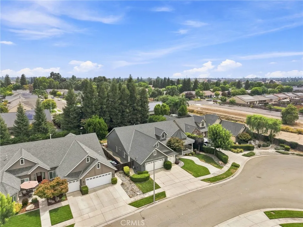 210 Denton Court Visalia, CA 93291