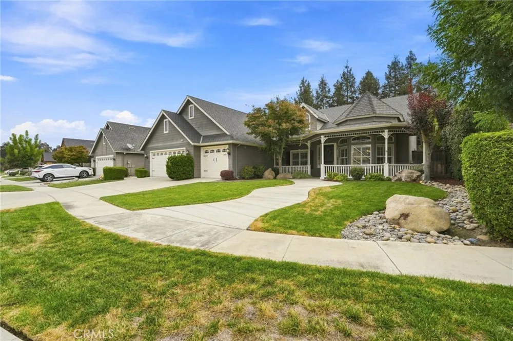 210 Denton Court Visalia, CA 93291