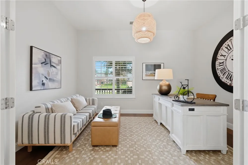 210 Denton Court Visalia, CA 93291