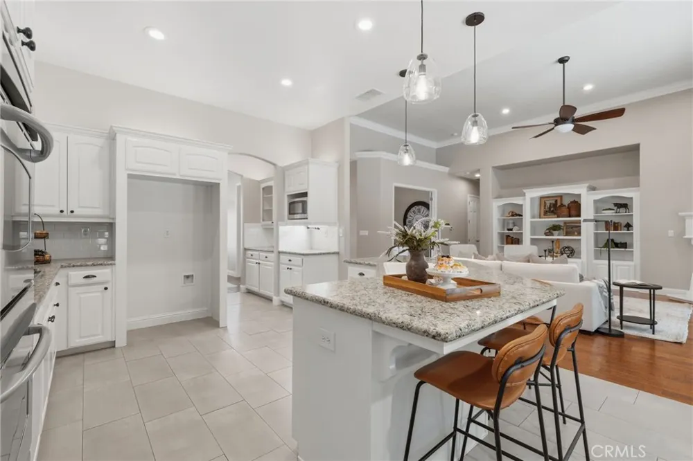210 Denton Court Visalia, CA 93291