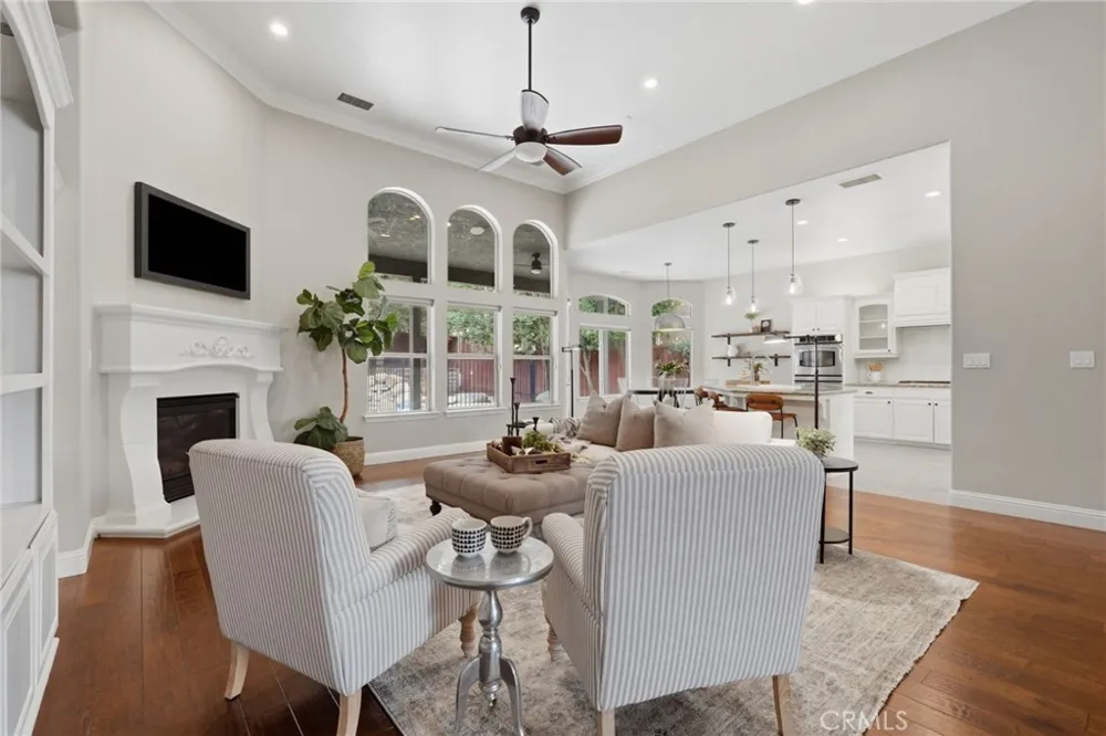 210 Denton Court Visalia, CA 93291