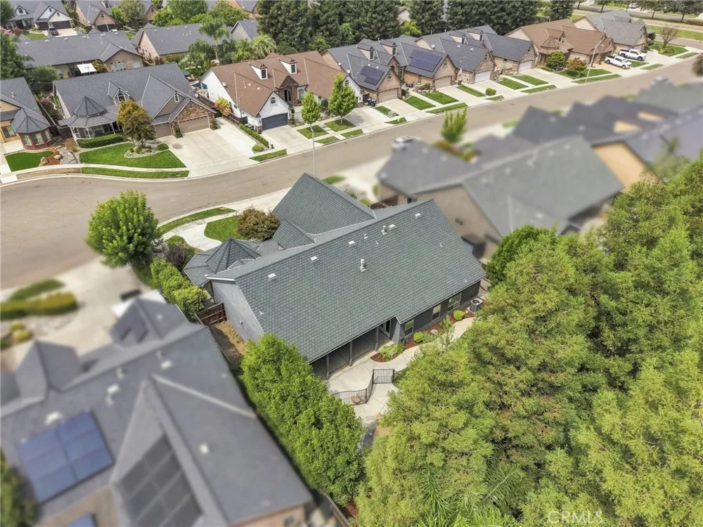 210 Denton Court Visalia, CA 93291