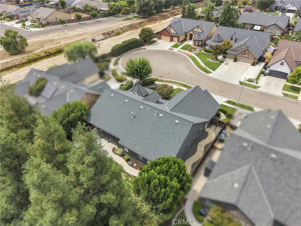 210 Denton Court Visalia, CA 93291