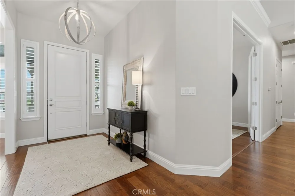 210 Denton Court Visalia, CA 93291