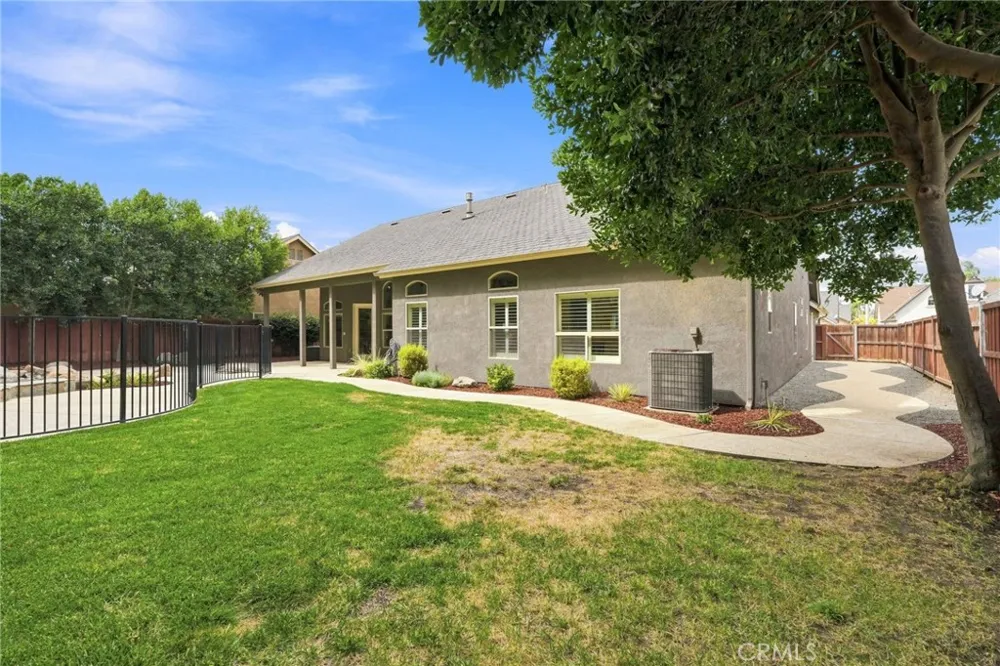 210 Denton Court Visalia, CA 93291