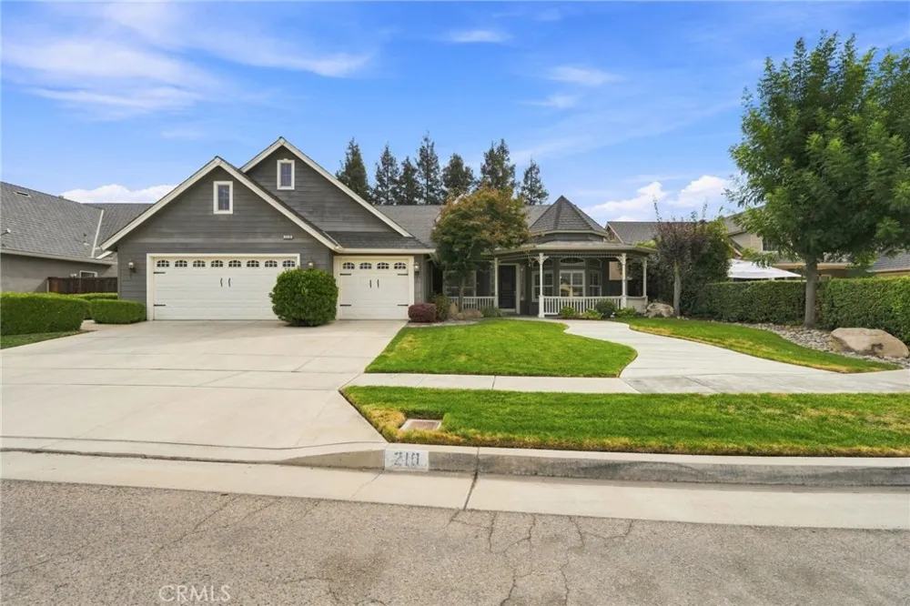 210 Denton Court Visalia, CA 93291