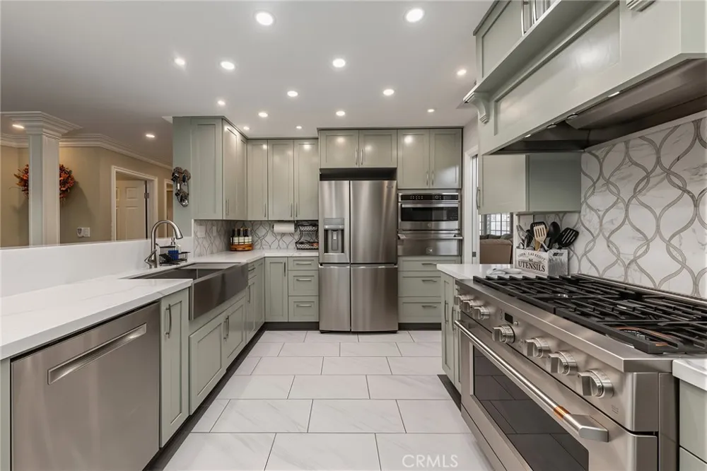 6356 Via Del Rancho Chino Hills, CA 91709