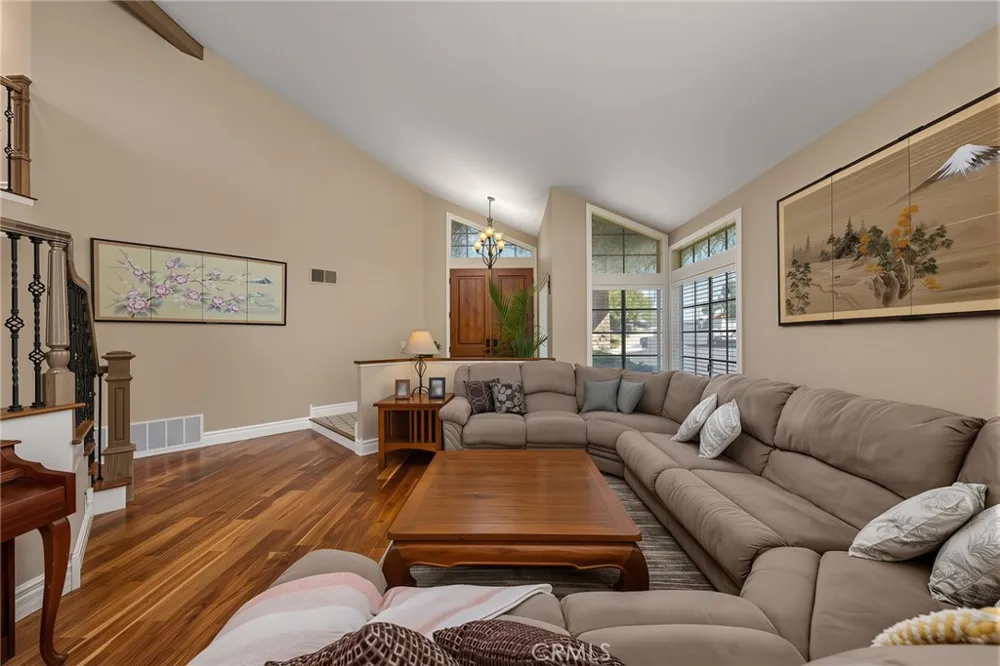 6356 Via Del Rancho Chino Hills, CA 91709