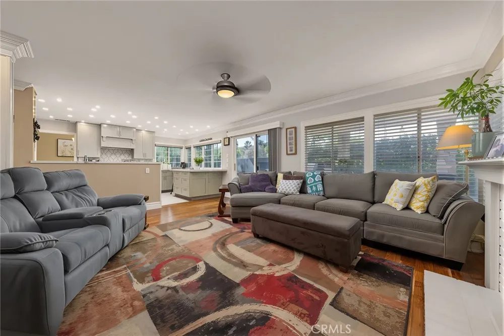6356 Via Del Rancho Chino Hills, CA 91709