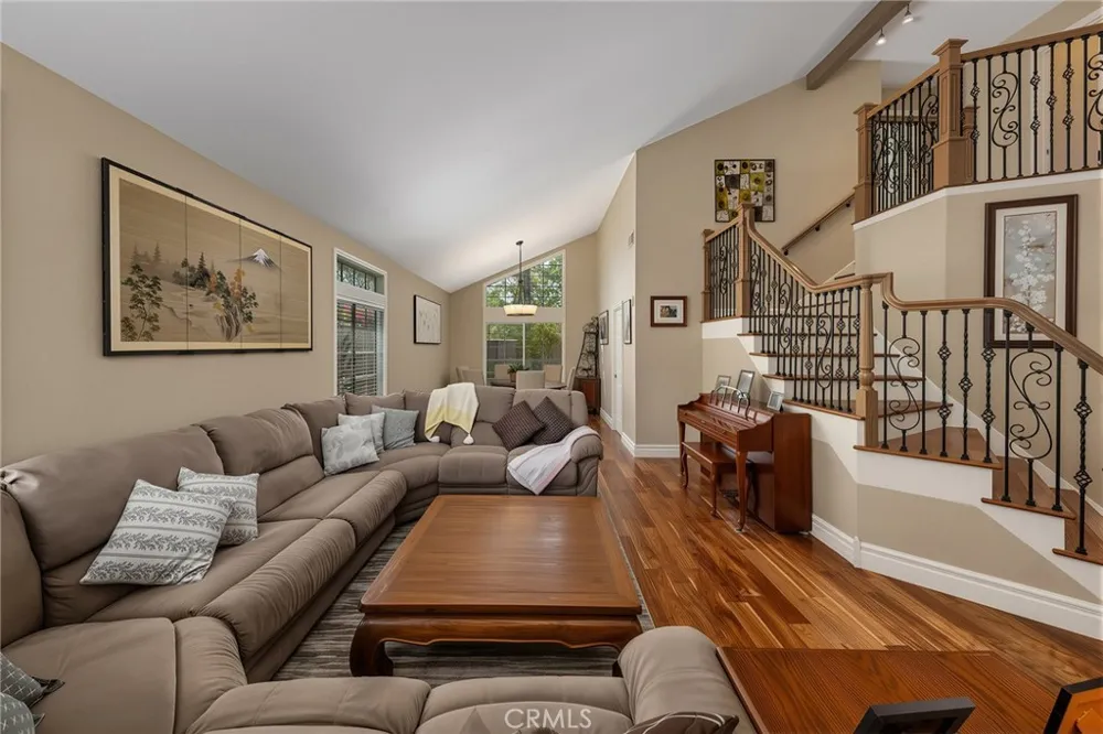 6356 Via Del Rancho Chino Hills, CA 91709