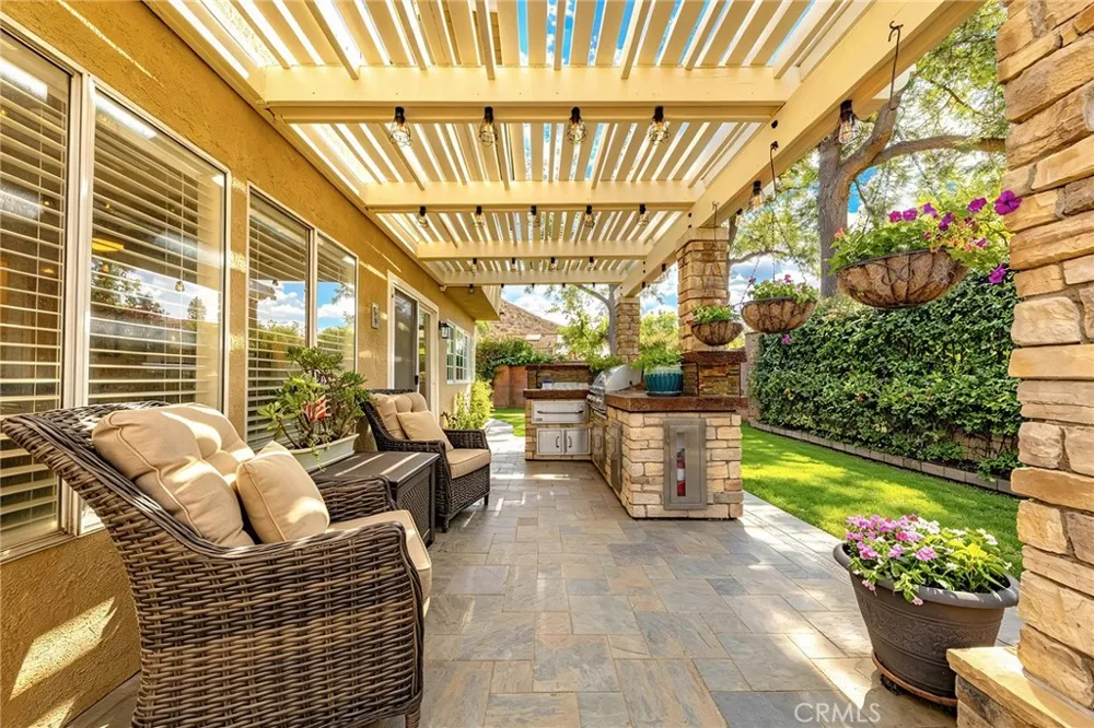 6356 Via Del Rancho Chino Hills, CA 91709