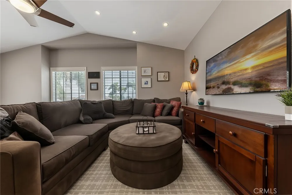 6356 Via Del Rancho Chino Hills, CA 91709