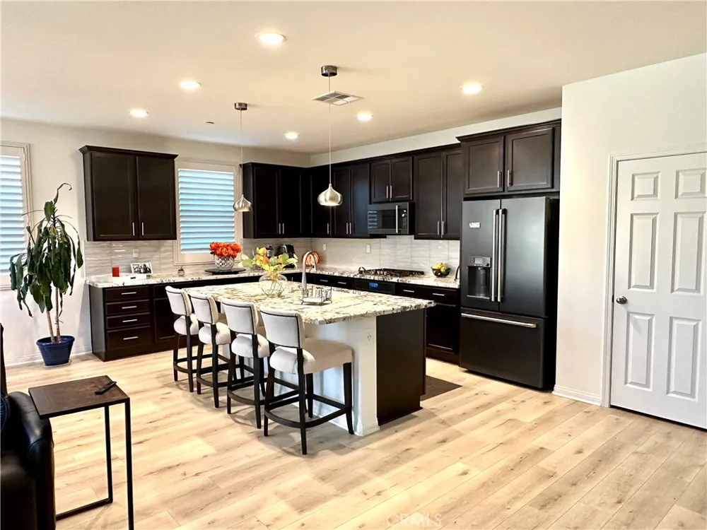 24560 Division Drive Menifee, CA 92584