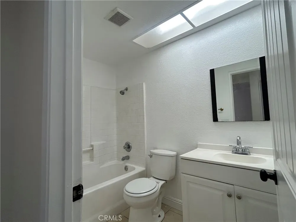 25754 Palo Cedro Drive Moreno Valley, CA 92551
