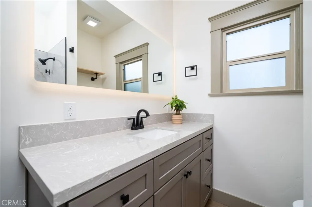 524 E D STREET Ontario, CA 91764
