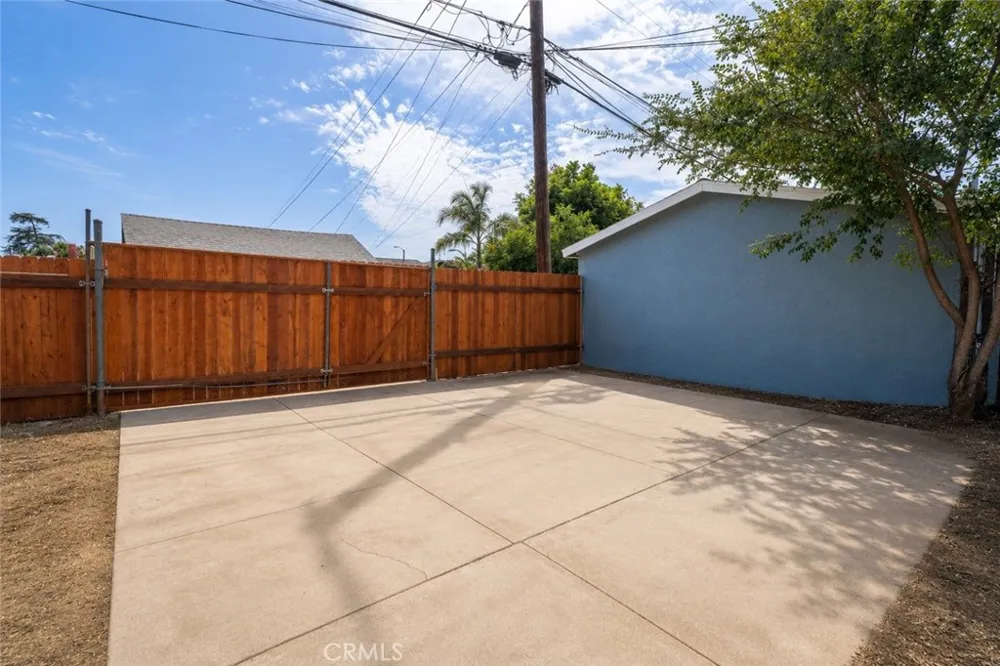 524 E D STREET Ontario, CA 91764
