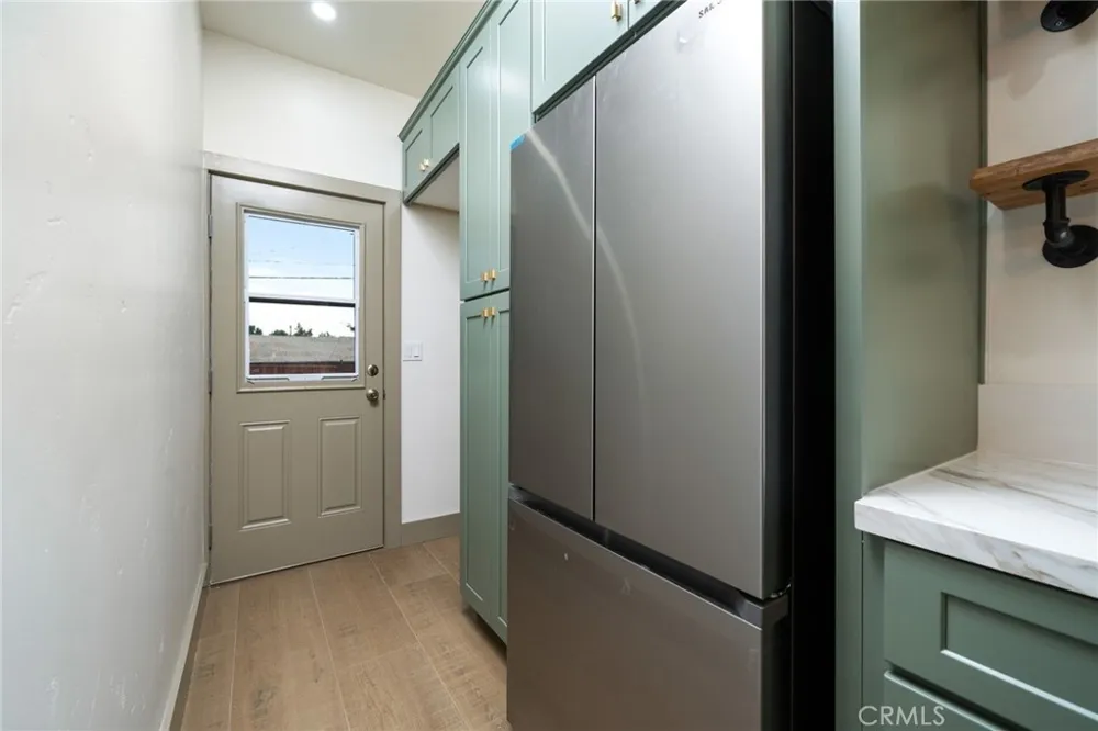 524 E D STREET Ontario, CA 91764