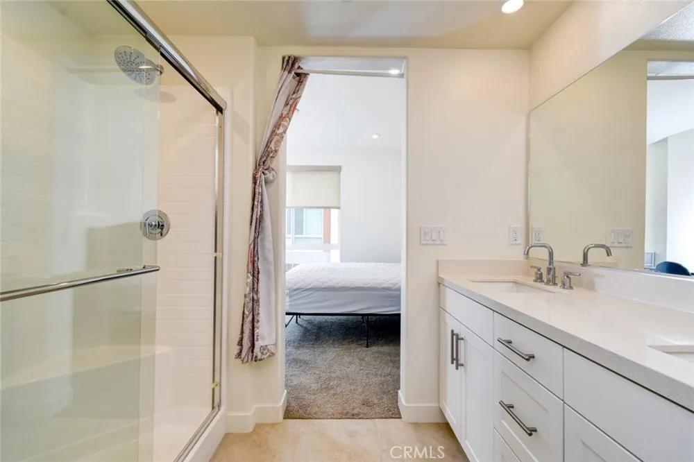 1814 E 1st Street #330 Santa Ana, CA 92705