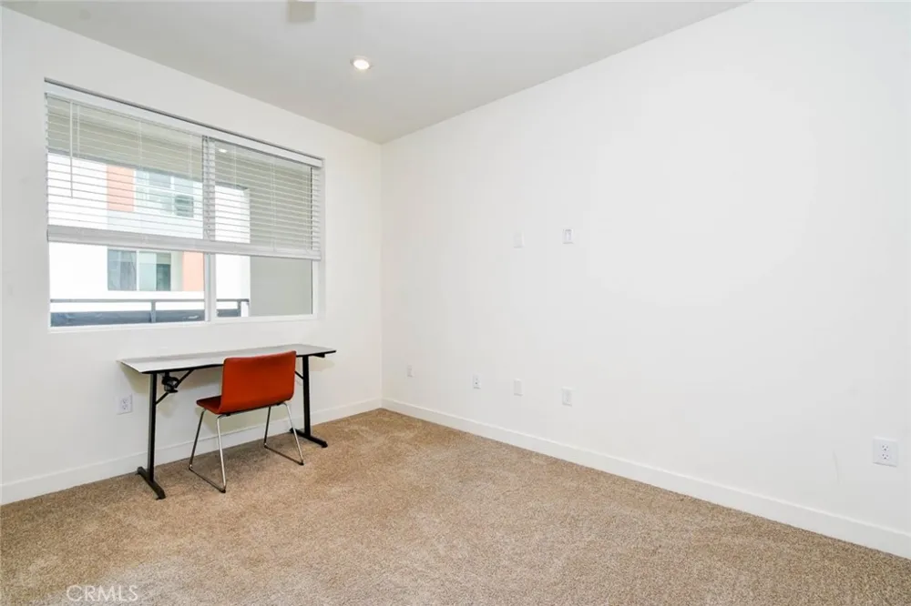 1814 E 1st Street #330 Santa Ana, CA 92705