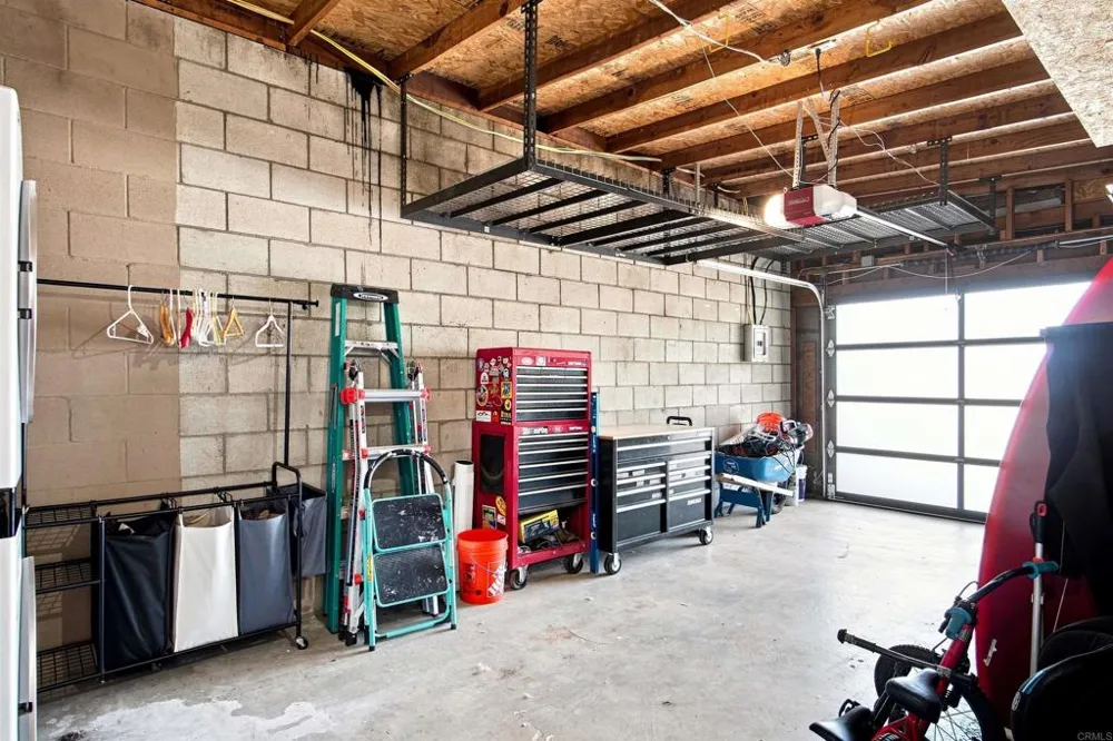 235 Coneflower Street Encinitas, CA 92024