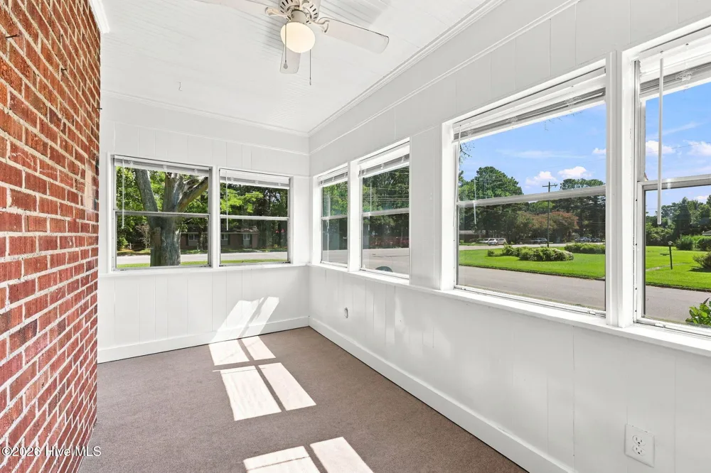 301 W 15th Street Washington, NC 27889