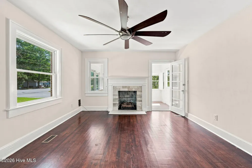 301 W 15th Street Washington, NC 27889