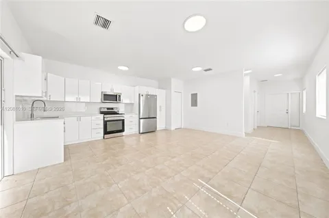 145 NE 60th St