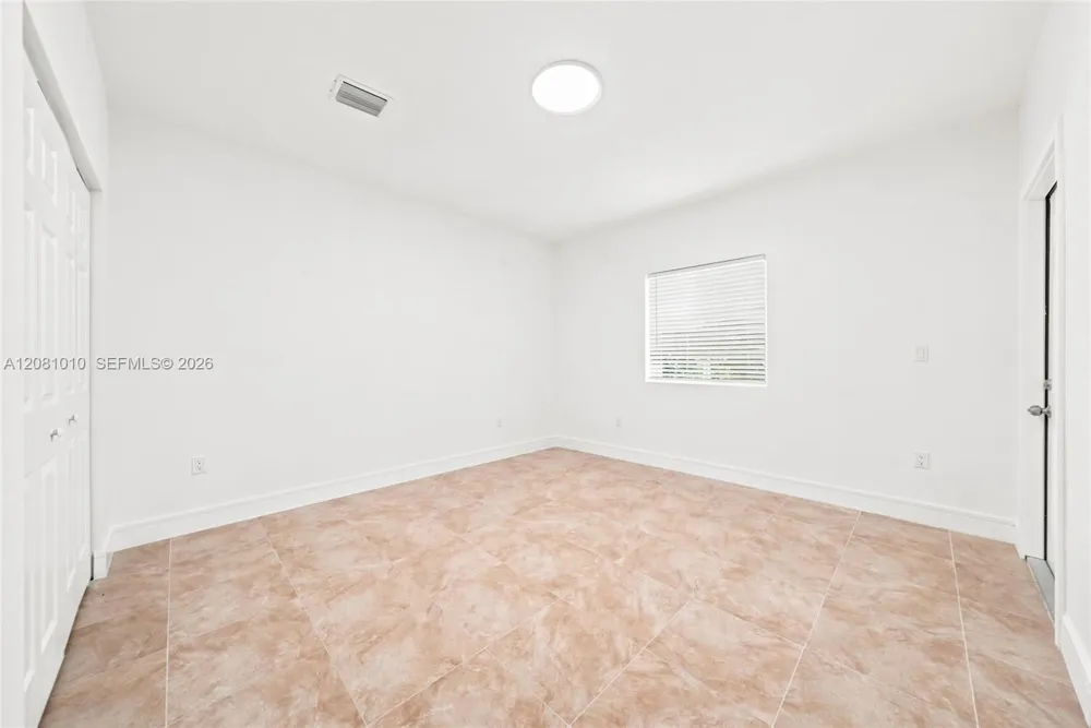 145 NE 60th St Miami, FL 33137